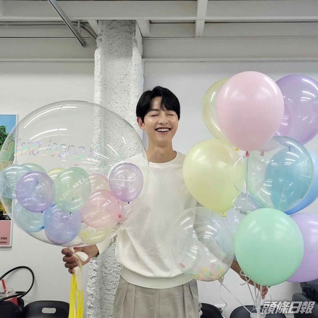 宋仲基昨日承認拍拖消息後，即傳出準備再婚。